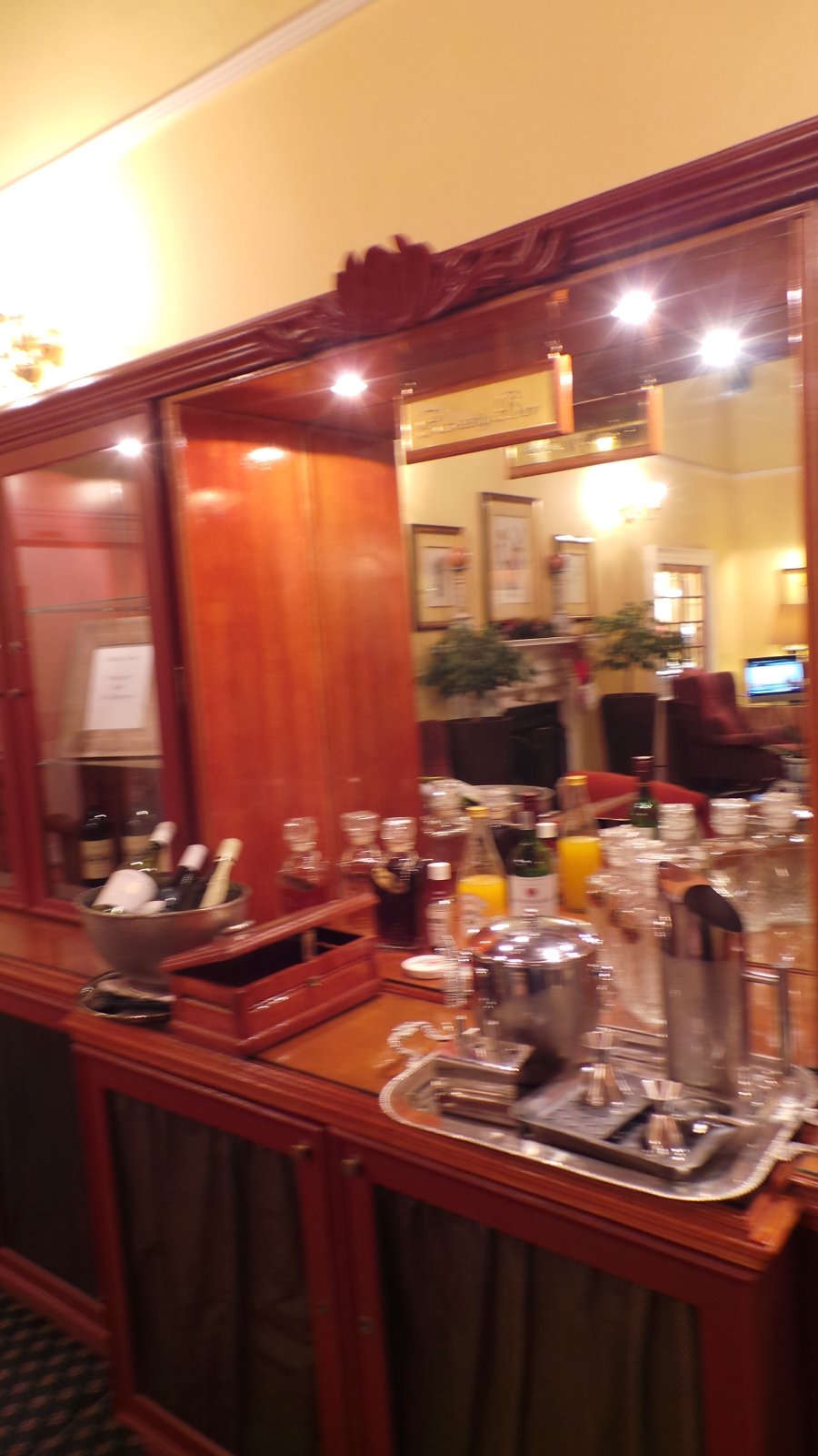 Courtyard Hotel20